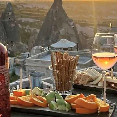 Wings Cappadocia 우치사르